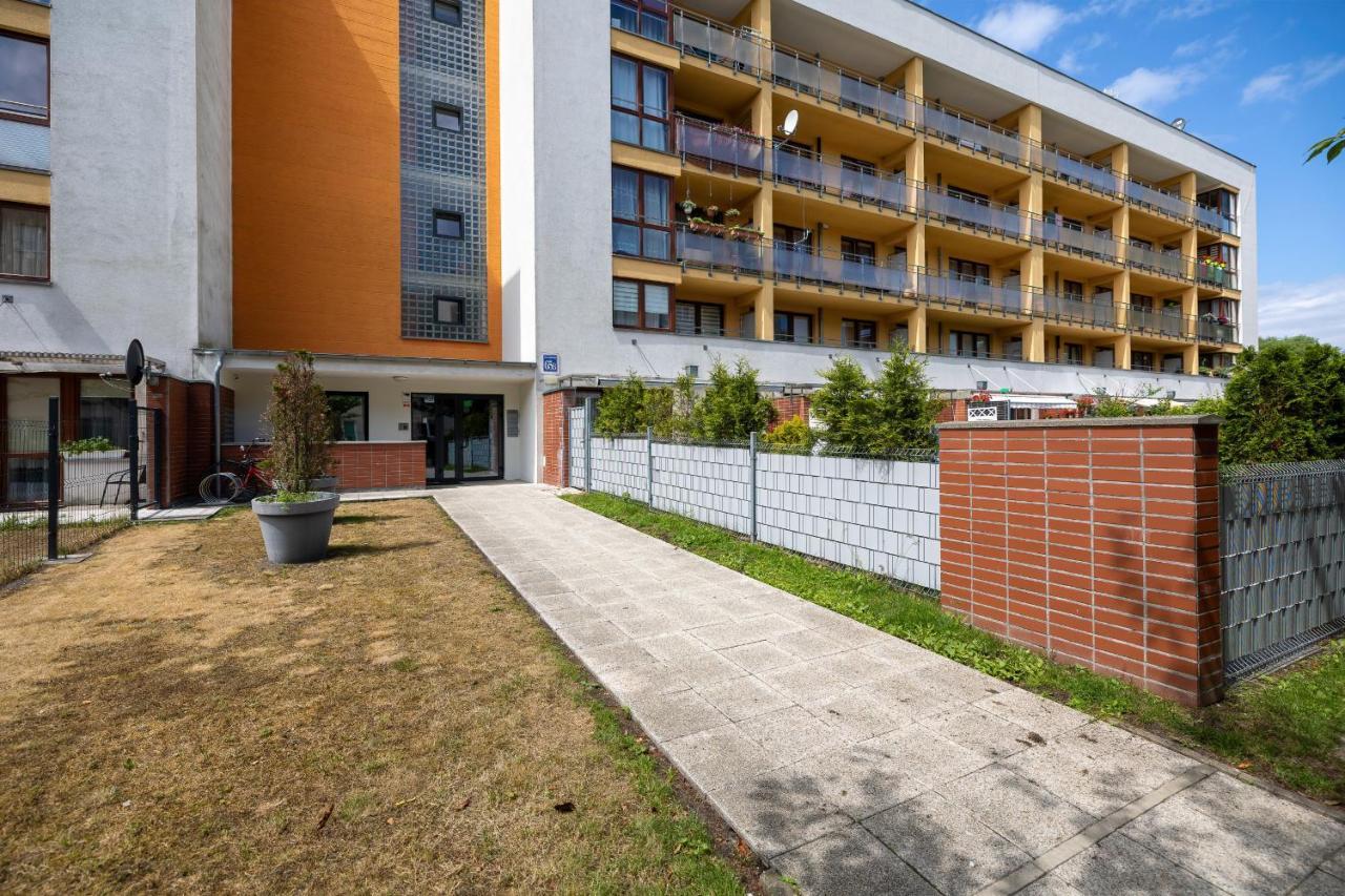 Apartamenty Wisniowy Sad By Noclegi Renters Kolobřeh Exteriér fotografie